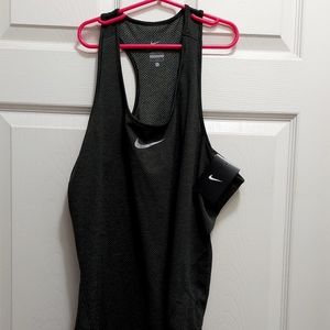 Bundle of 3 Nike W. Tops